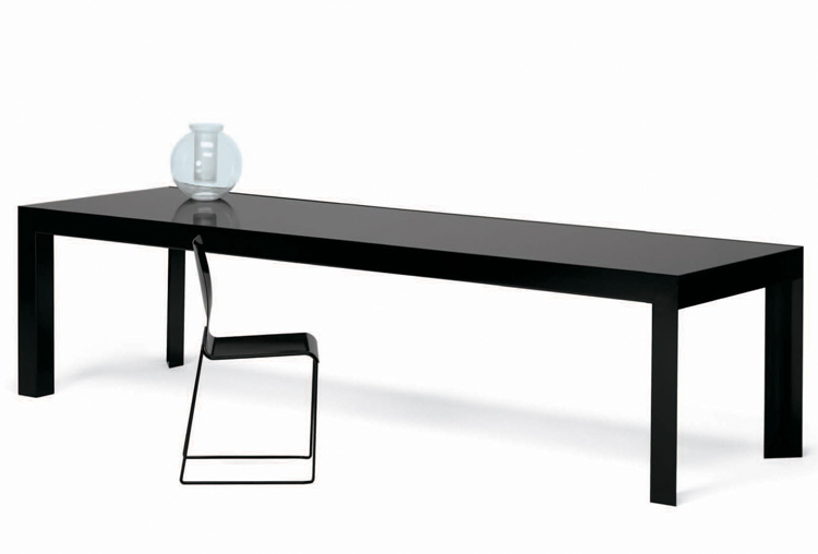 Extendable Table 01648