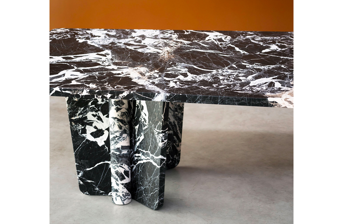 Table Collection 03741