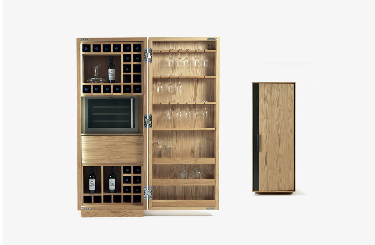 Wine Cabinet 06434