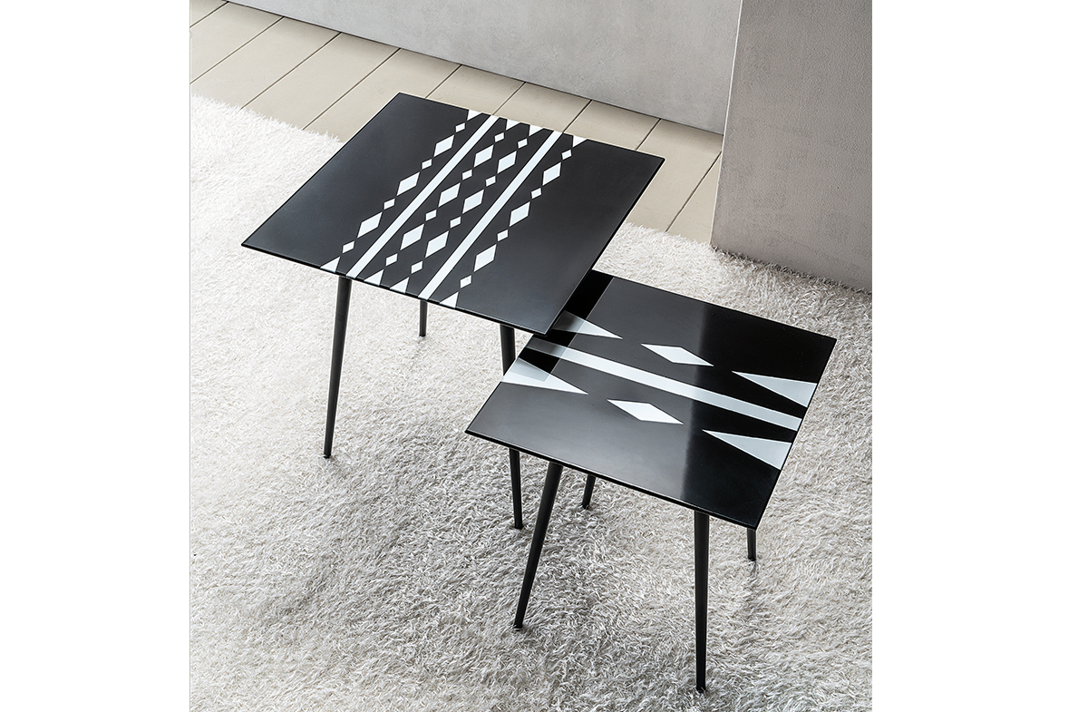 Side Table 10894