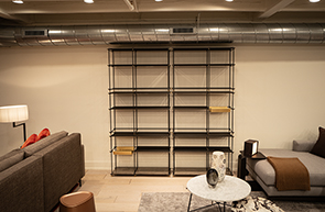 Bookshelf 05344 Floor Model
